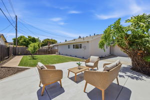 039_F8_46718 Bradley St