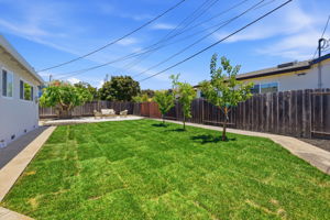 041_F8_46718 Bradley St
