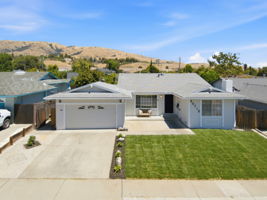047_F8_46718 Bradley St