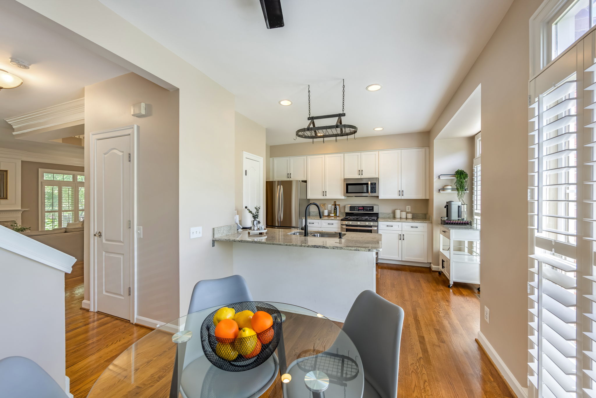 Updated open Kitchen with table space