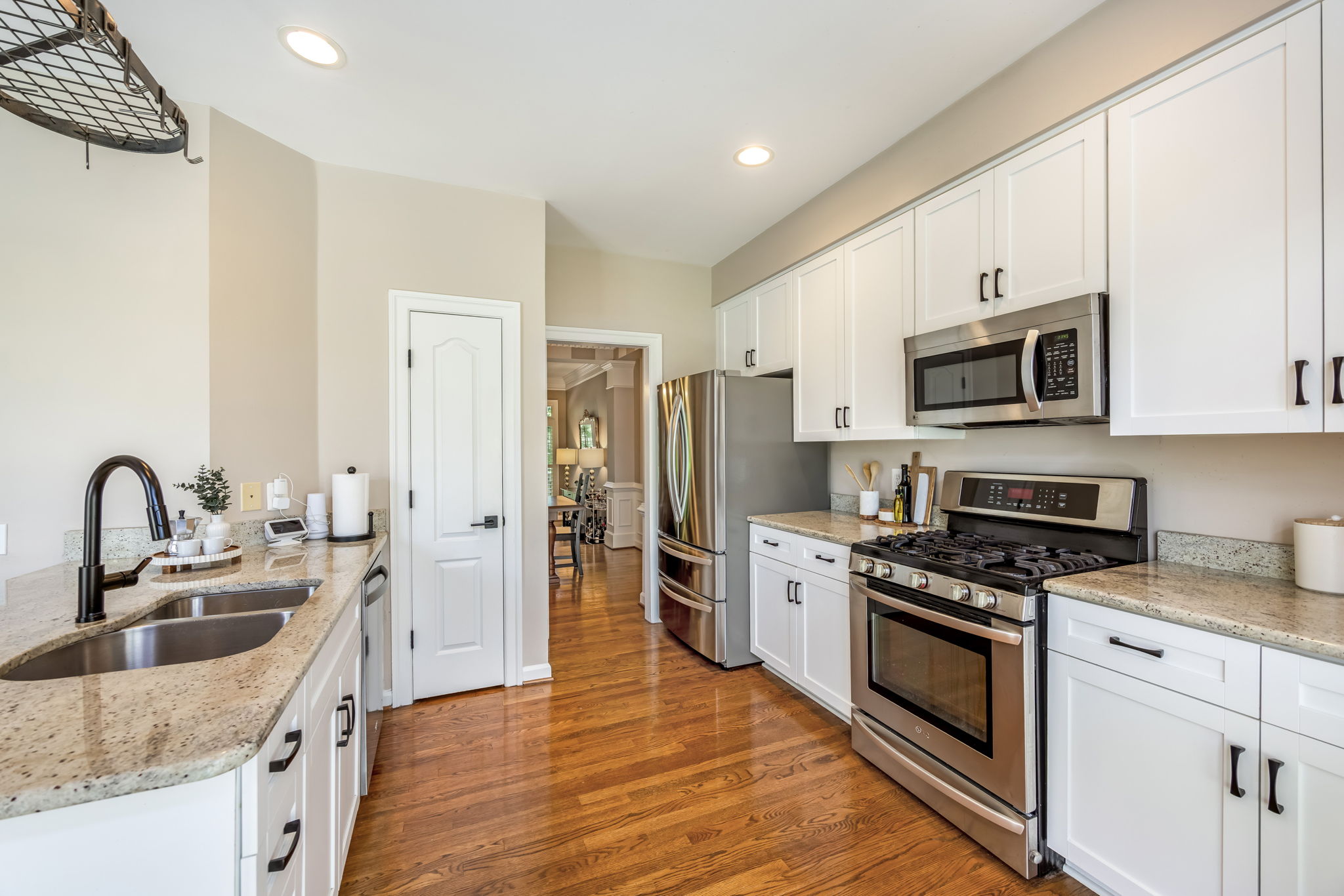 Updated open Kitchen with table space