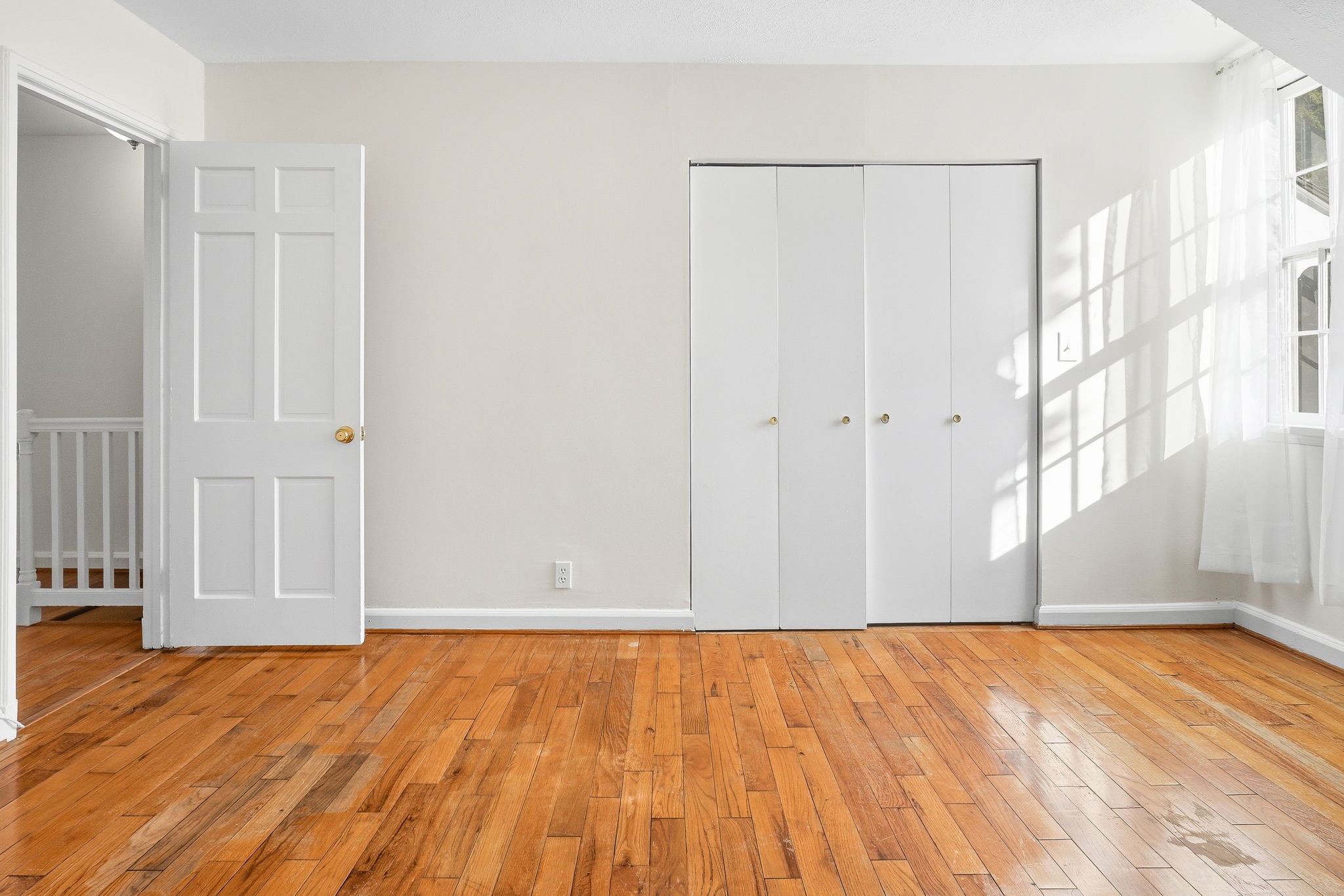Primary Bedroom - upper level