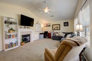 Happy Valley Cir-011