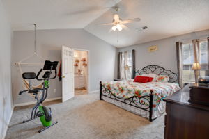 Happy Valley Cir-023