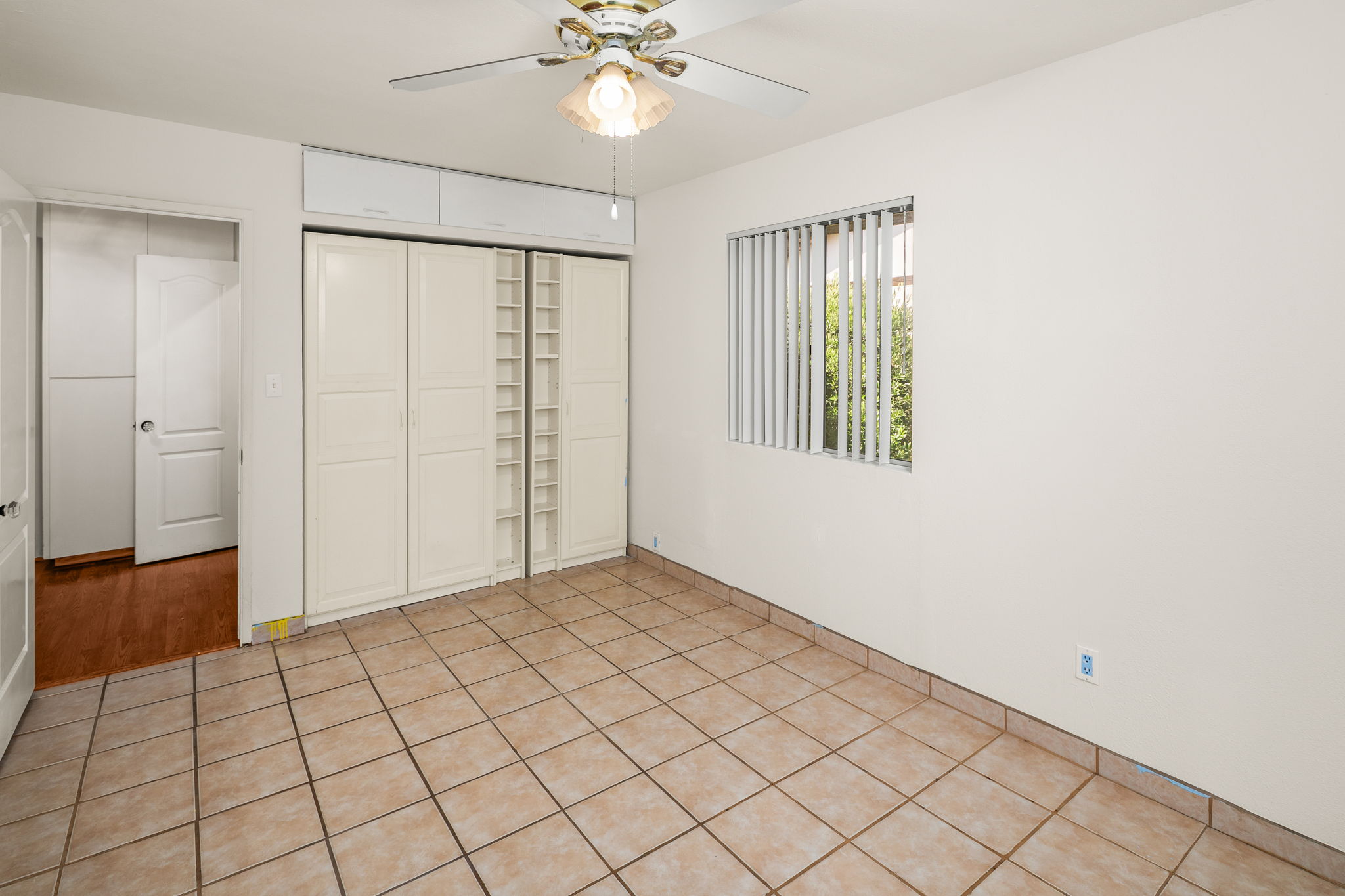 4674 Mount Laudo Dr-45