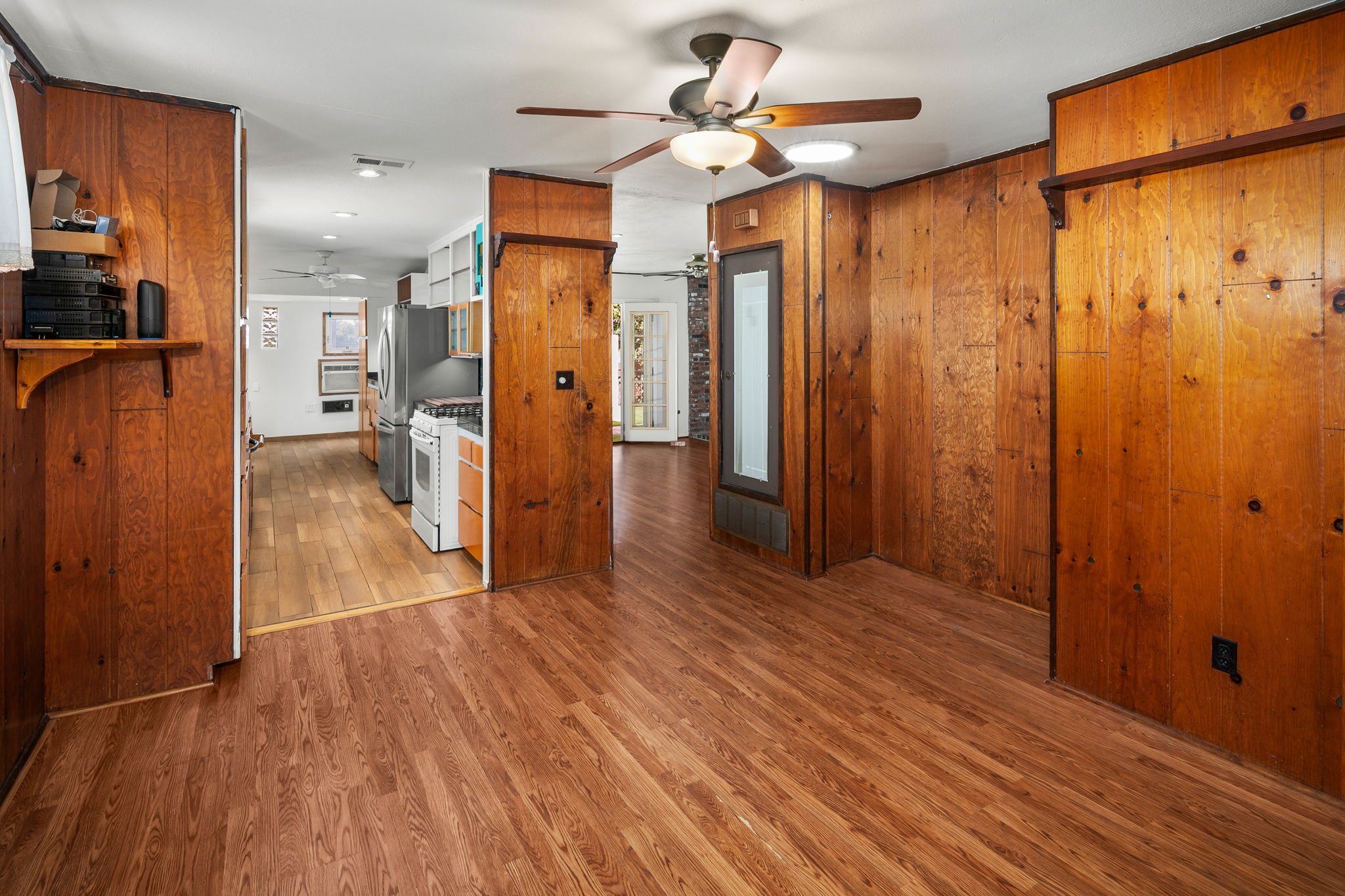 4674 Mount Laudo Dr-29