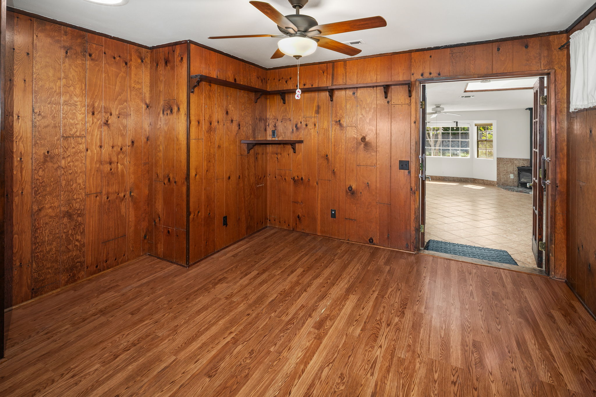 4674 Mount Laudo Dr-27