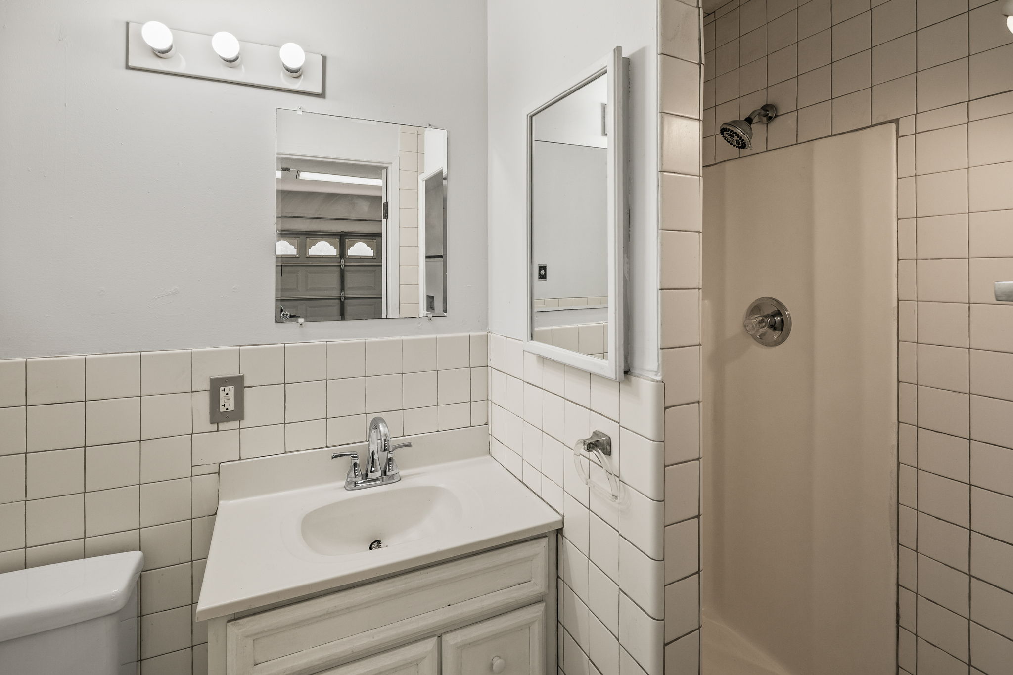 4674 Mount Laudo Dr-9