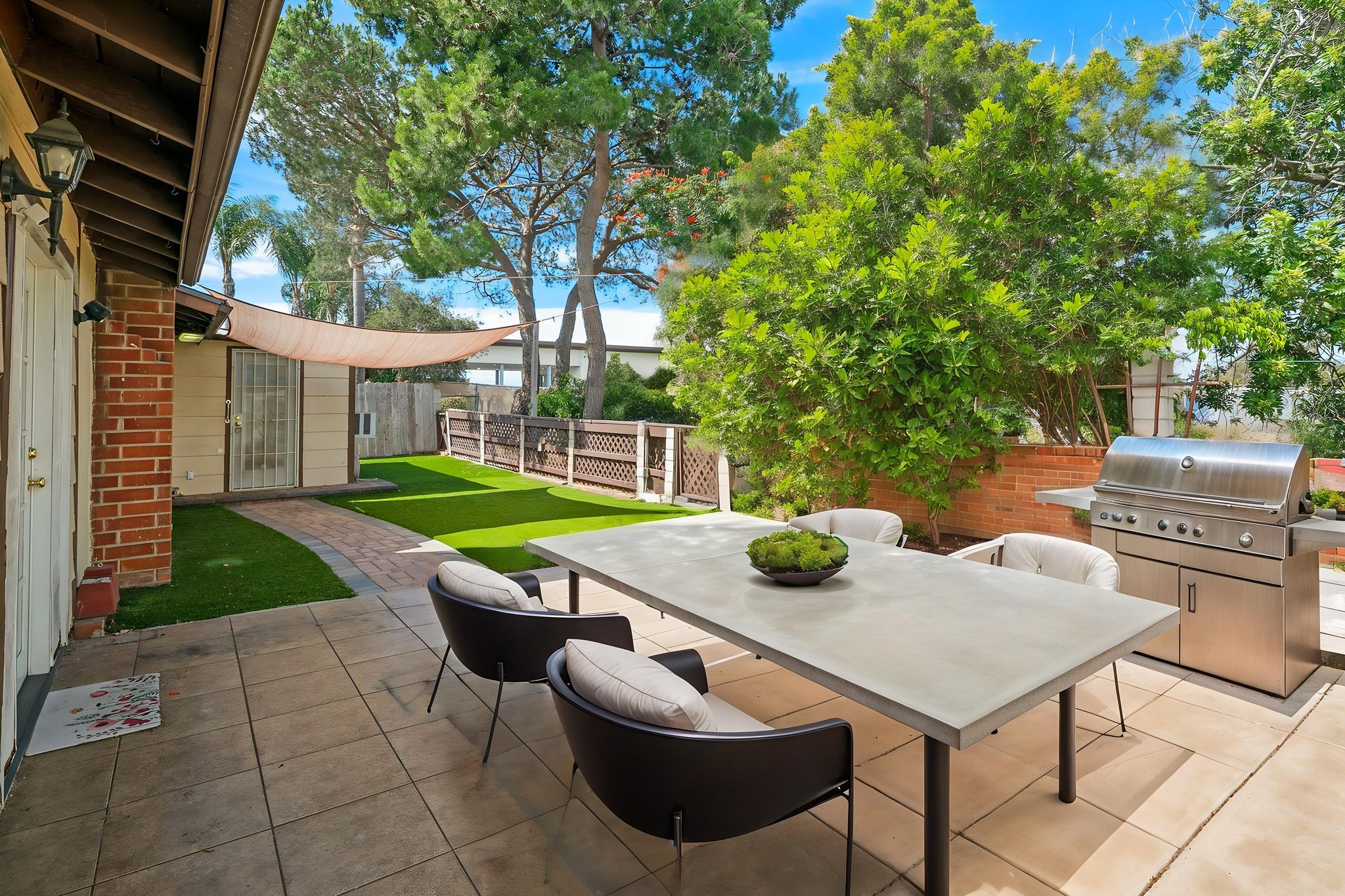 4674 Mount Laudo Dr-52 virtually staged.jpeg