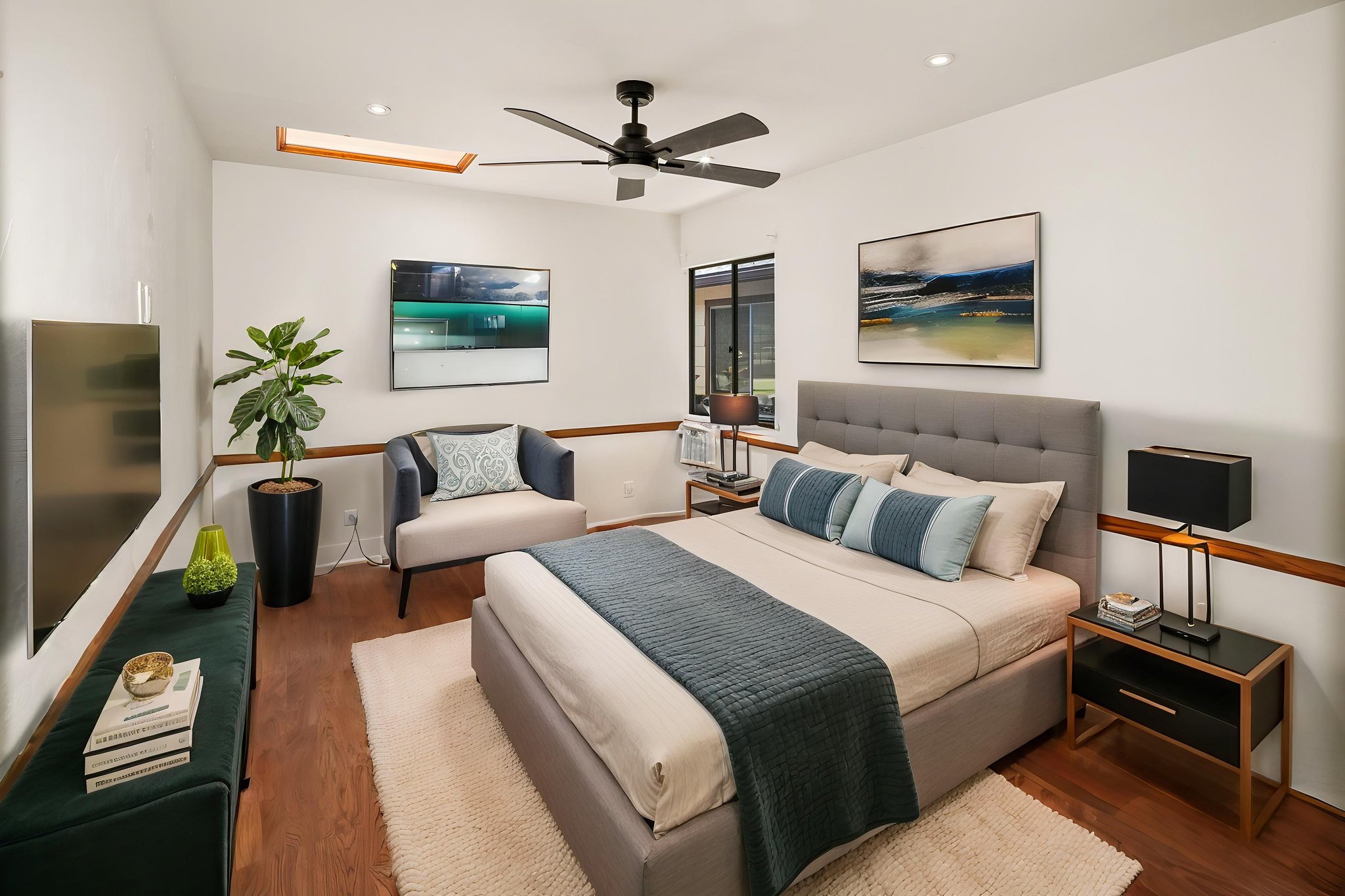 4674 Mount Laudo Dr-42 virtually staged.jpeg