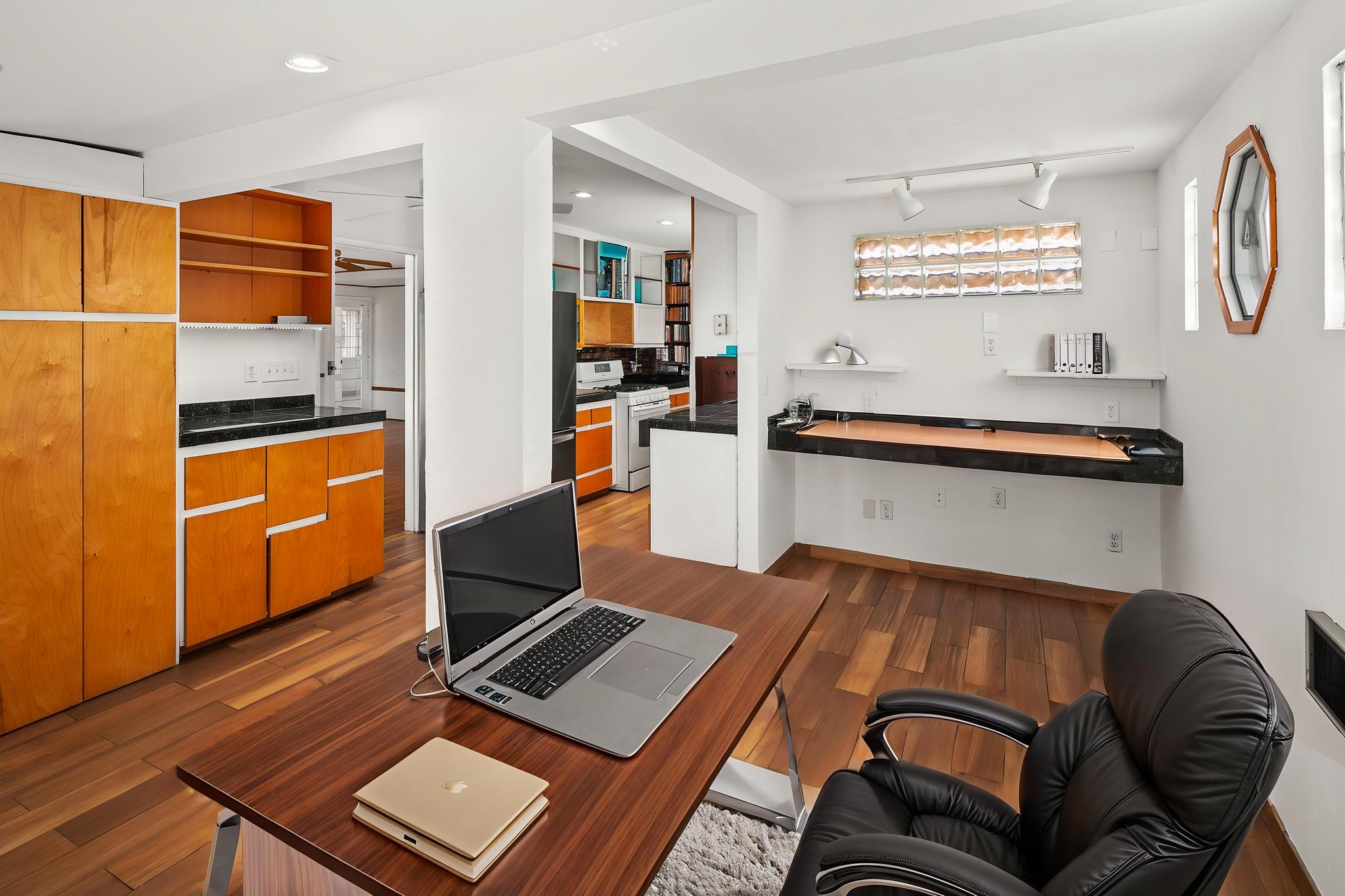 4674 Mount Laudo Dr-22 virtually staged.jpeg