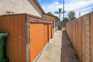 4674 Mount Laudo Dr-58