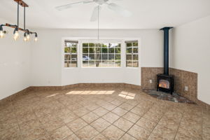 4674 Mount Laudo Dr-36