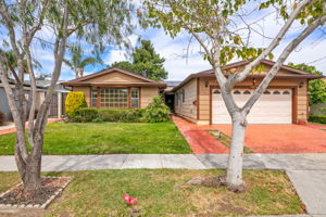 4674 Mount Laudo Dr-3