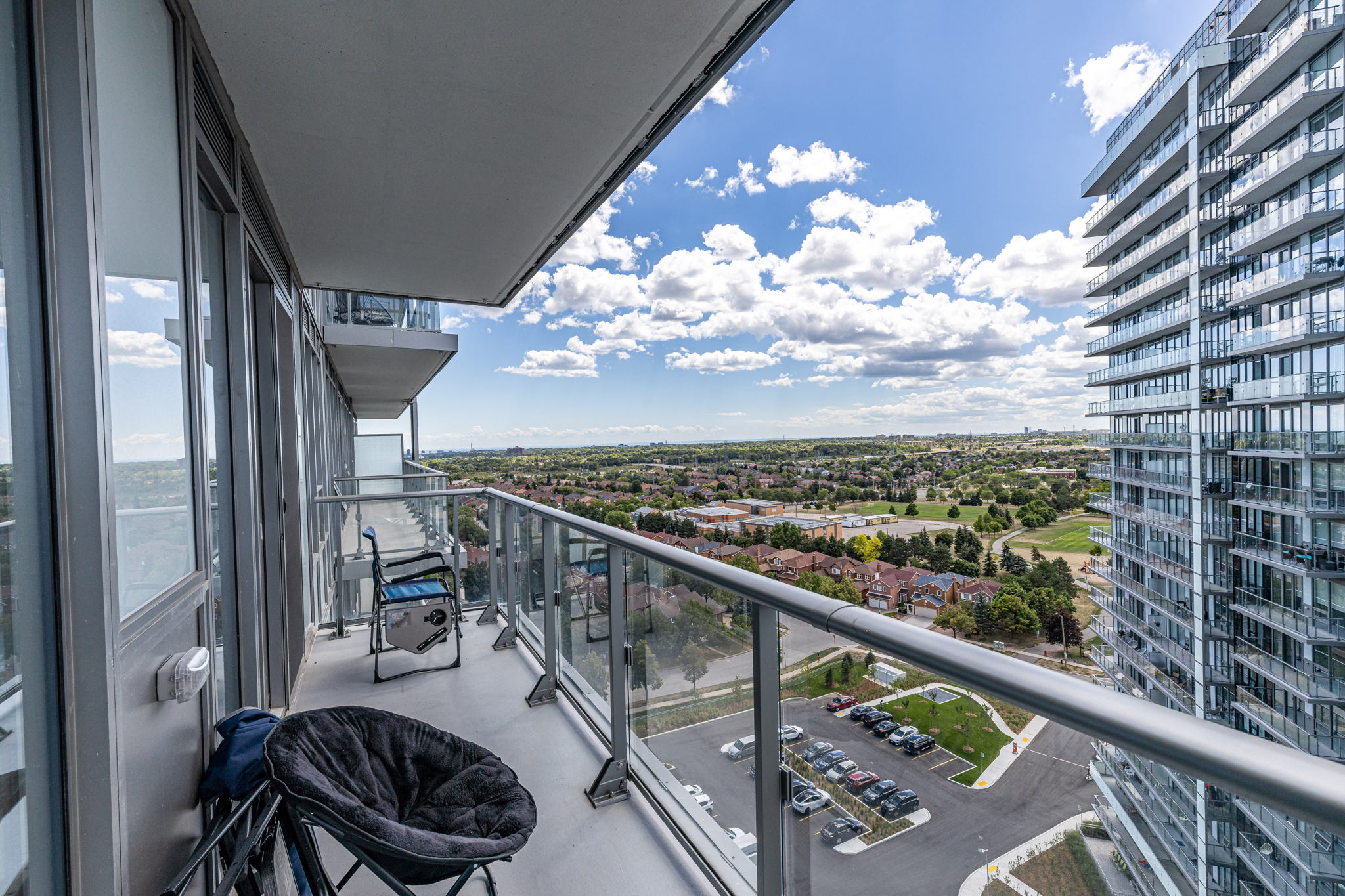 Mississauga property showcase — delivered property photograph 27