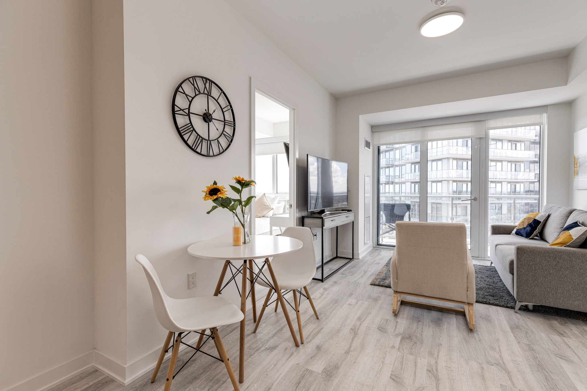 Mississauga property showcase — delivered property photograph 2