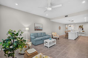 Living Room 3 of 4