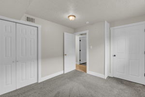  Photo 36