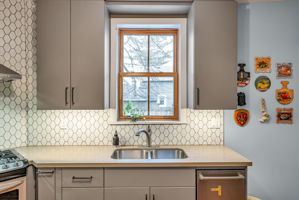 468 King St W, Cobourg, ON K9A 2N9, Canada Photo 18