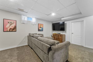  Photo 37