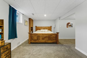  Photo 39