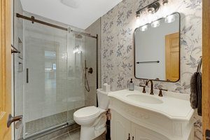  Photo 25