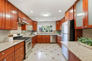 017_F8_4684 Mia Cir