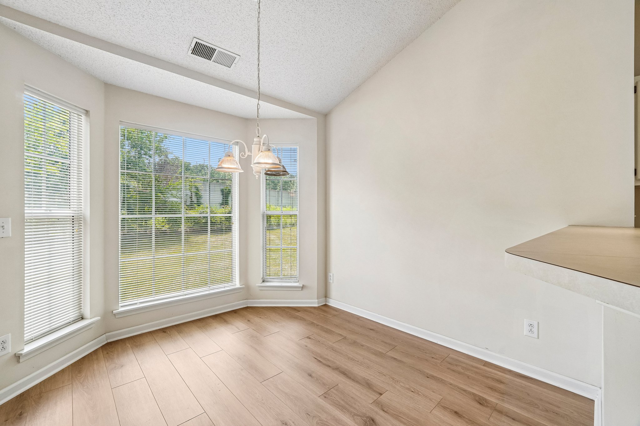 Wycliff Ct-S1107-014.jpg