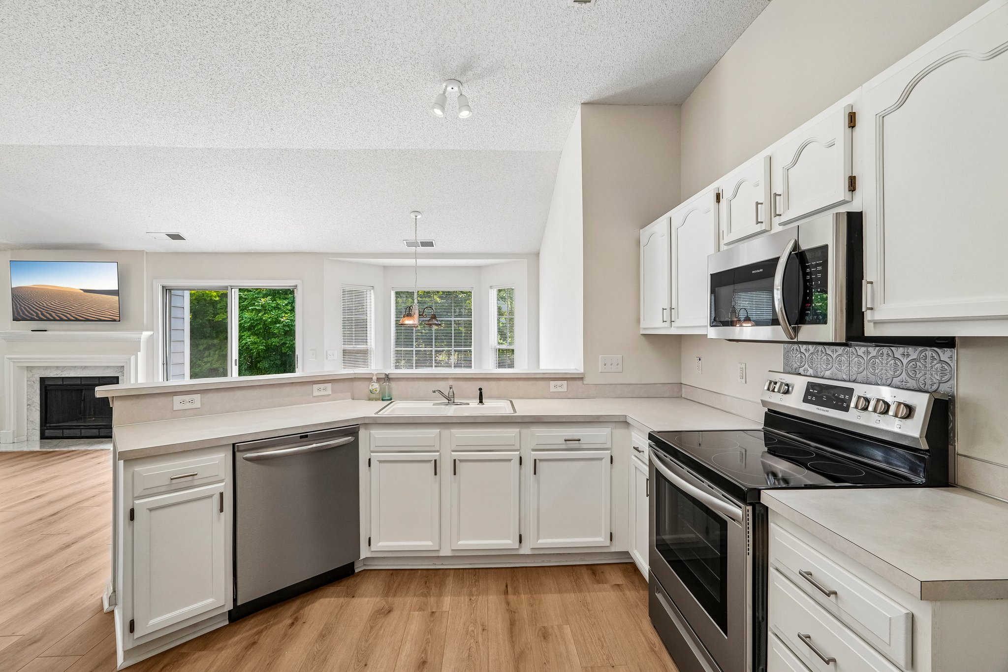 Wycliff Ct-S1107-019.jpg