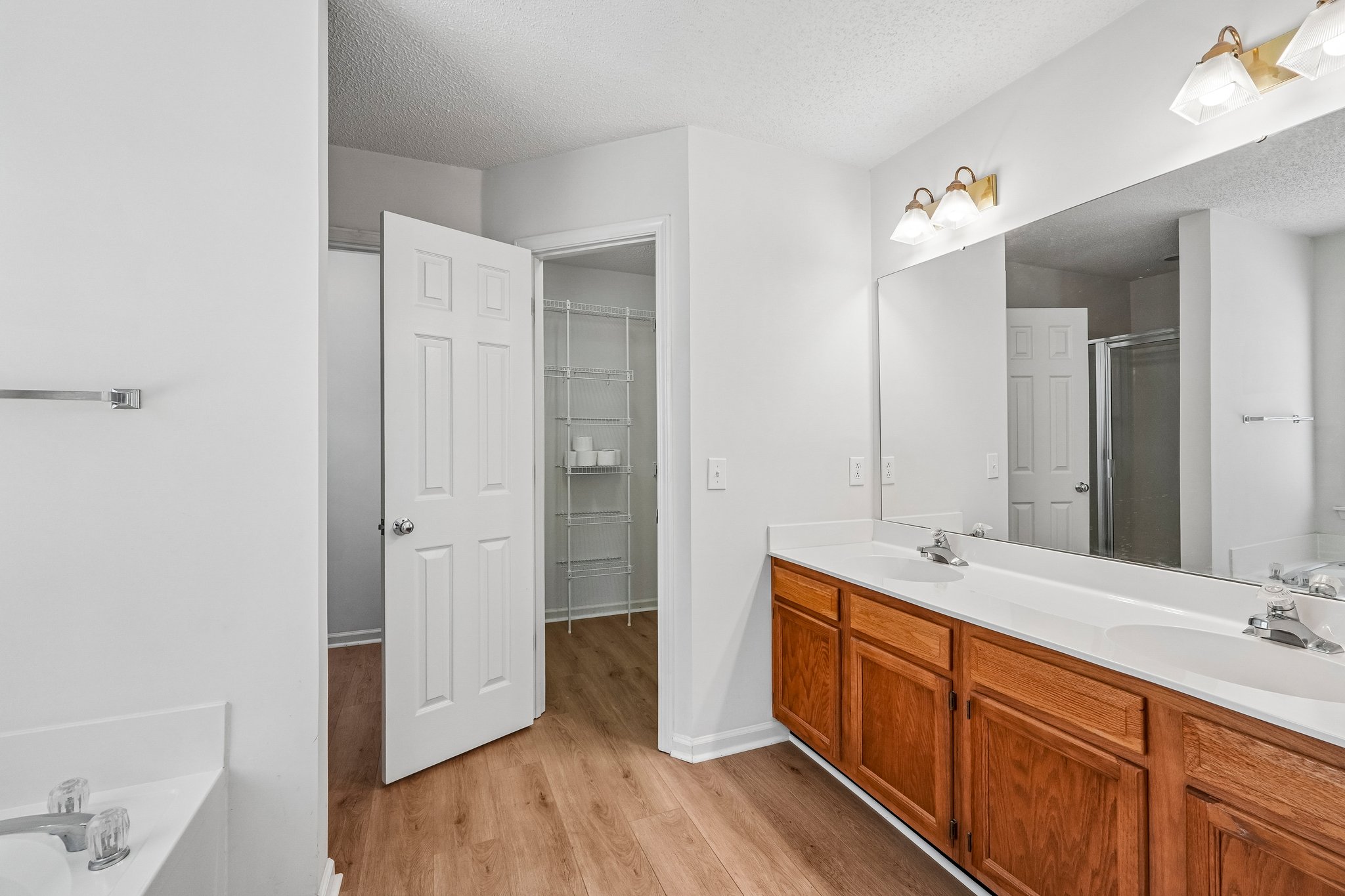 Wycliff Ct-S1107-031.jpg
