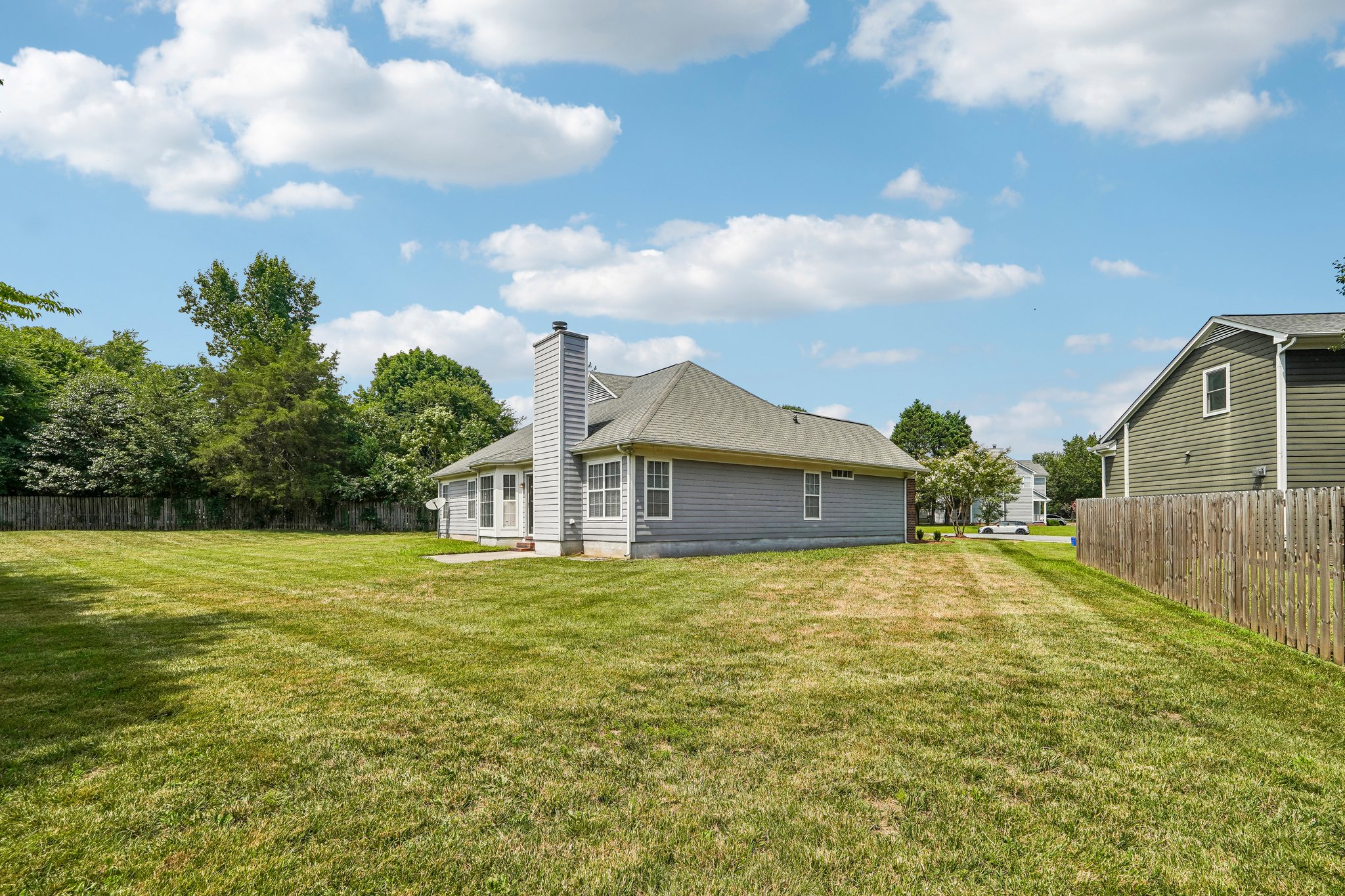 Wycliff Ct-S1107-034.jpg
