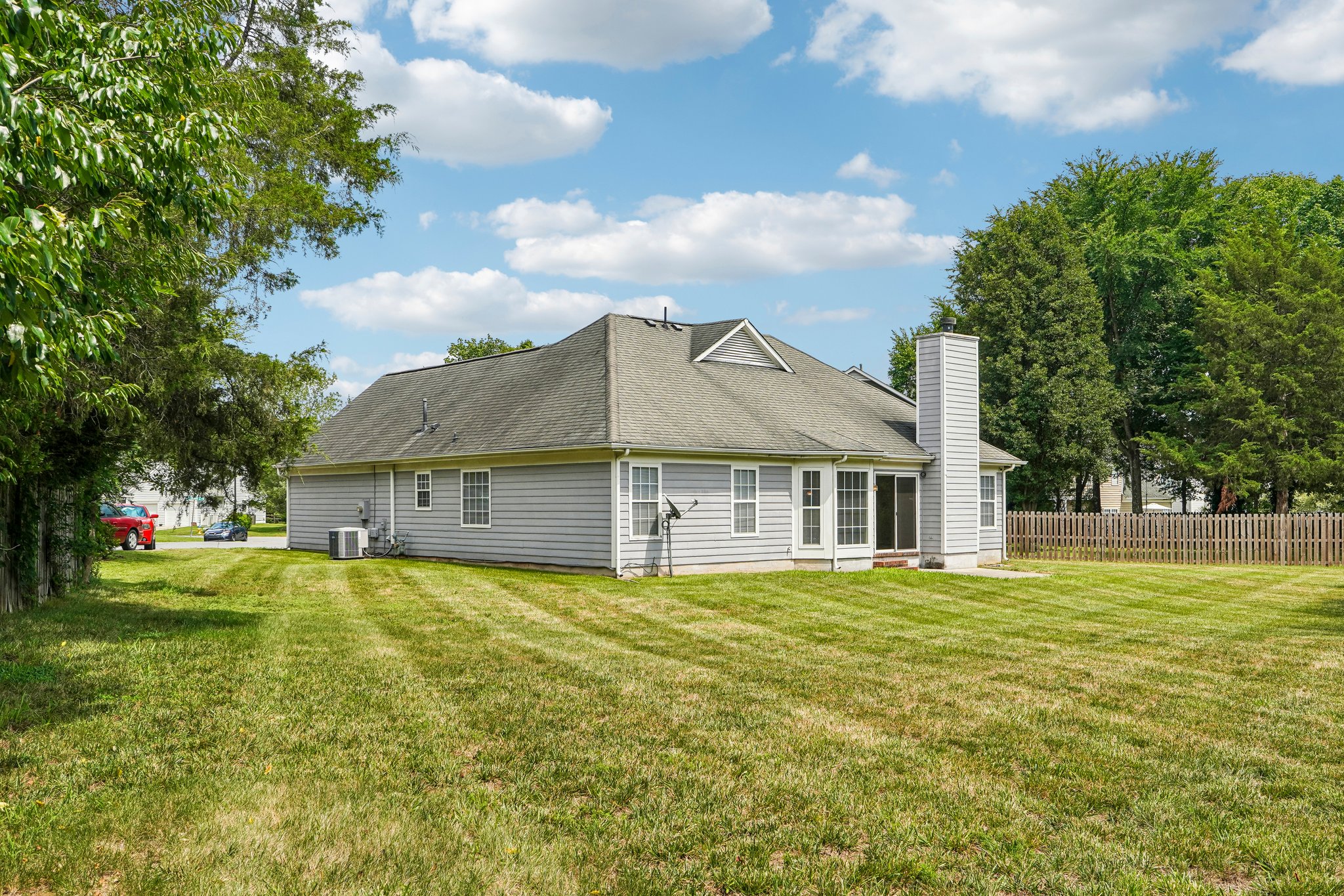 Wycliff Ct-S1107-039.jpg