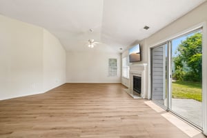 Wycliff Ct-S1107-009.jpg