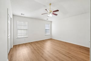 Wycliff Ct-S1107-029.jpg