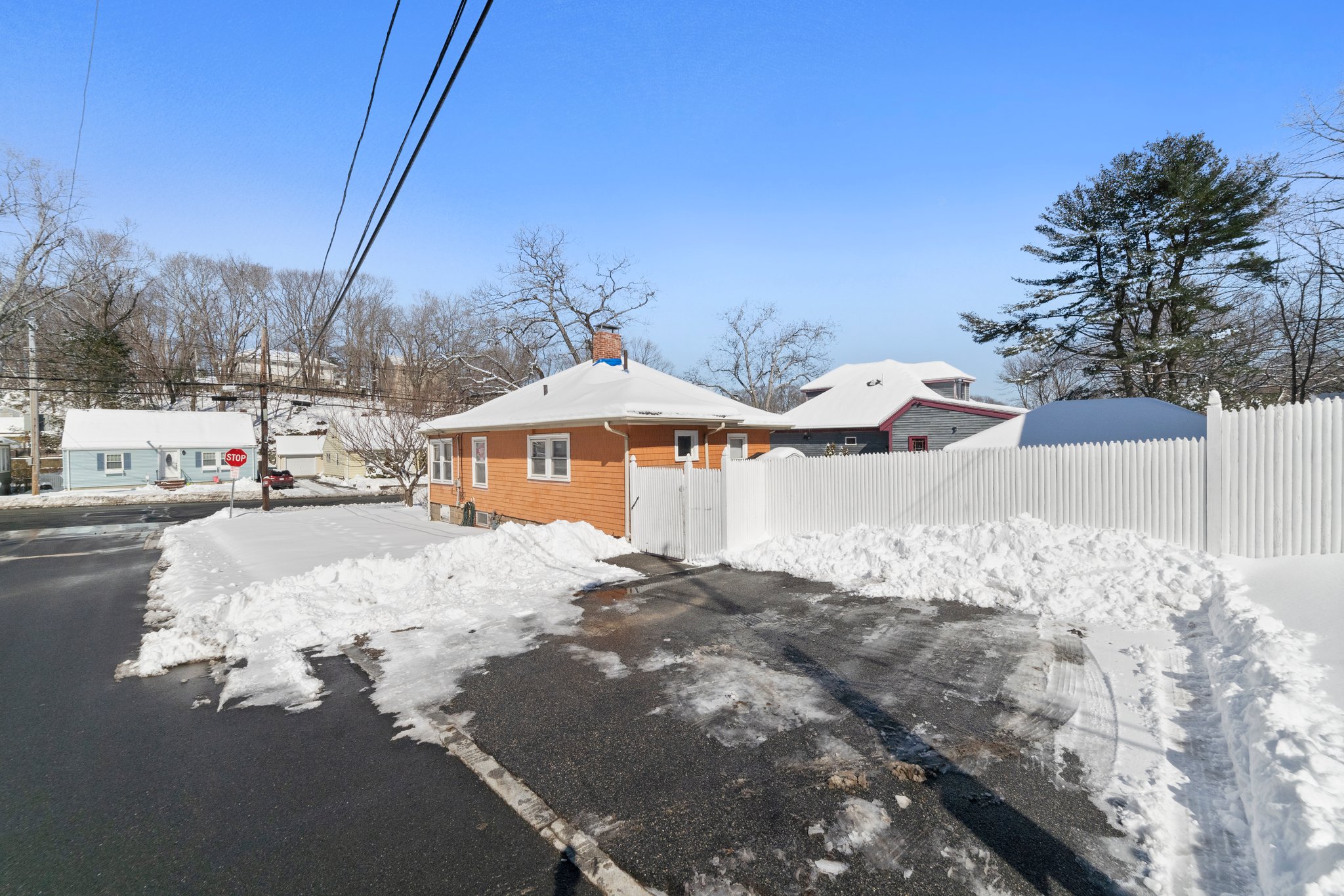 469 Loring Ave, Salem, MA 01970, USA Photo 6