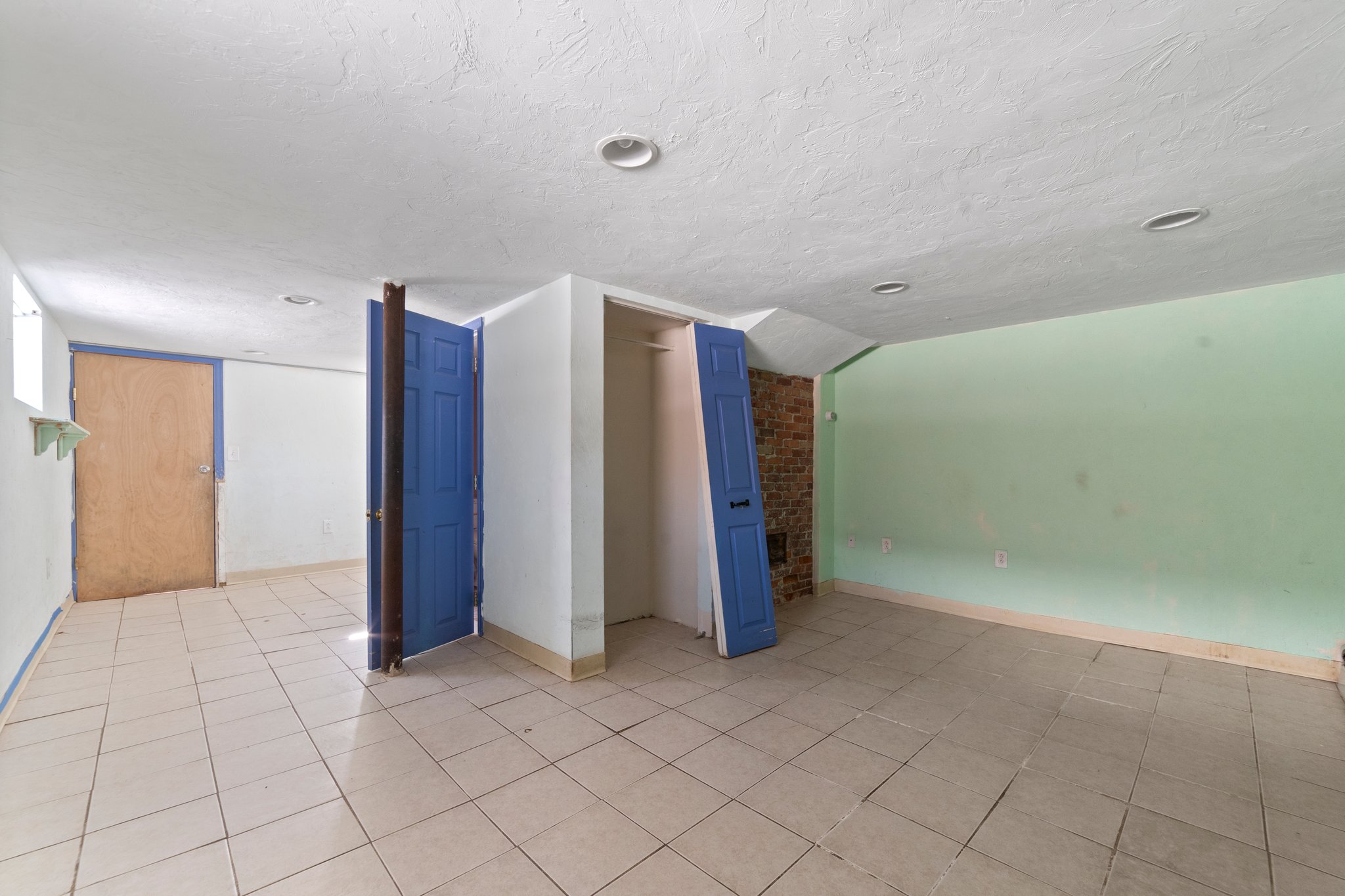 469 Loring Ave, Salem, MA 01970, USA Photo 27