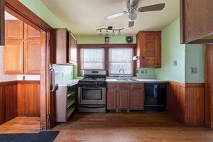 469 Loring Ave, Salem, MA 01970, USA Photo 12