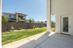  Photo 40