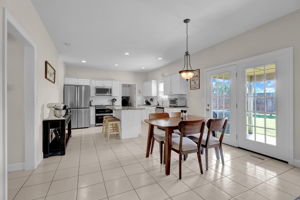 Breakfast nook area