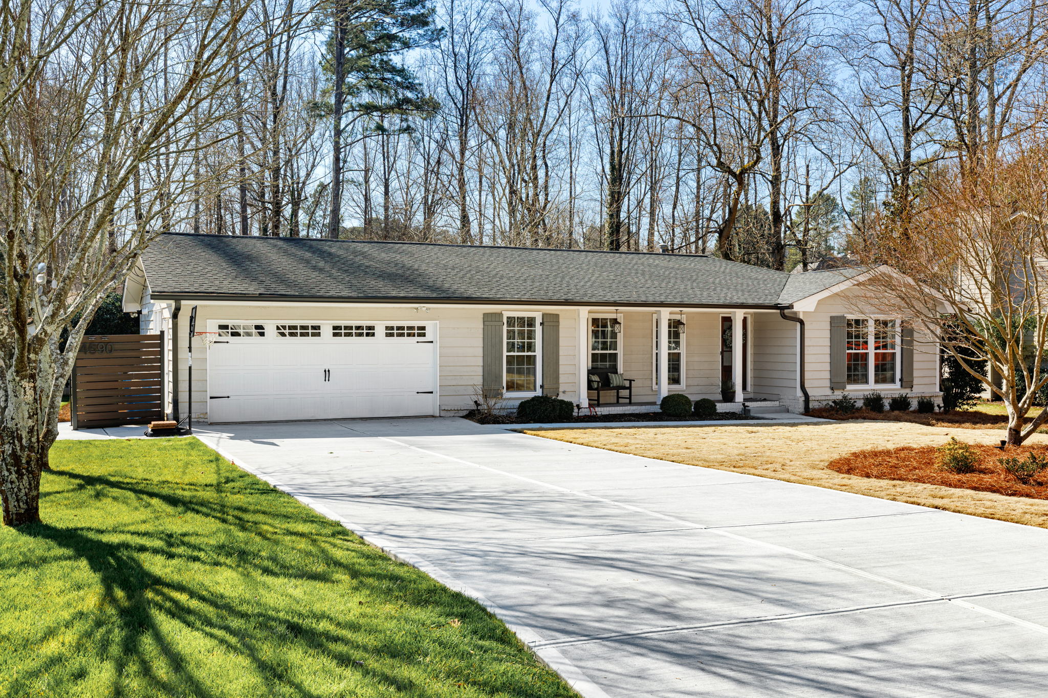 Mountain Creek Dr, Roswell, GA, USA Photo 1