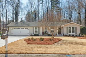 Mountain Creek Dr, Roswell, GA, USA Photo 1