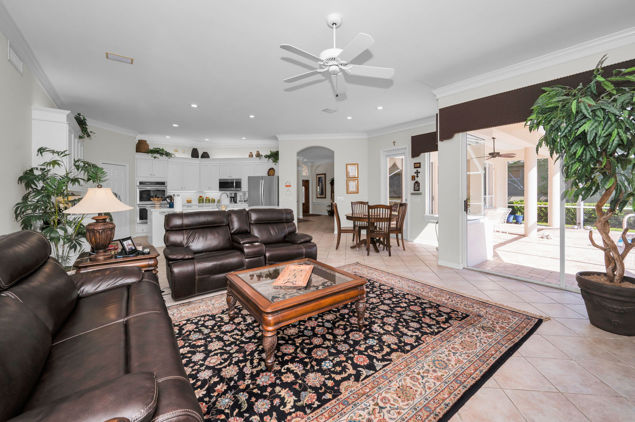 Family Room4