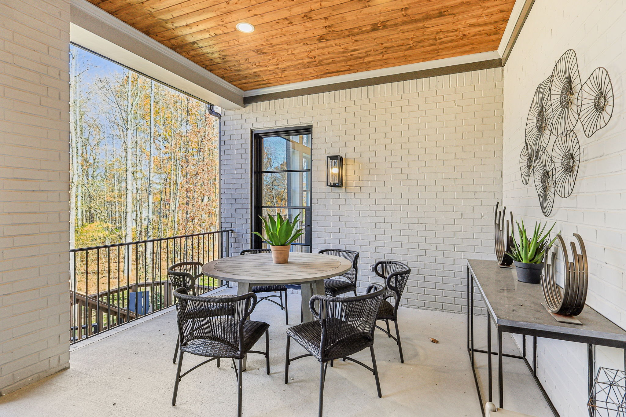 4693 Majestic Meadows Dr-S1811-074