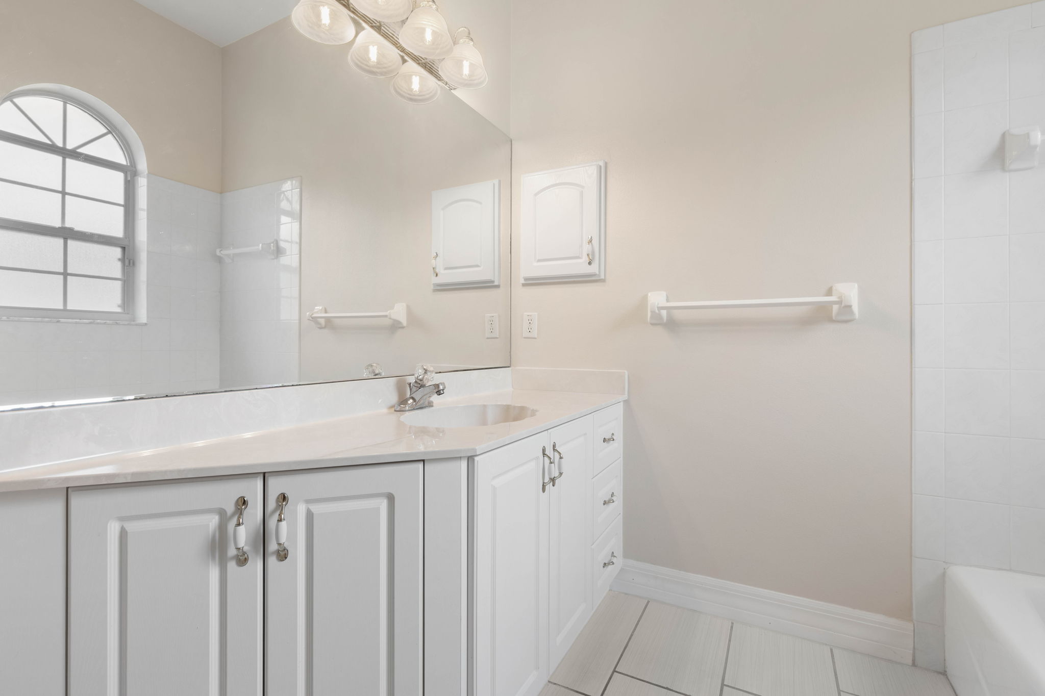 Guest Bath 2