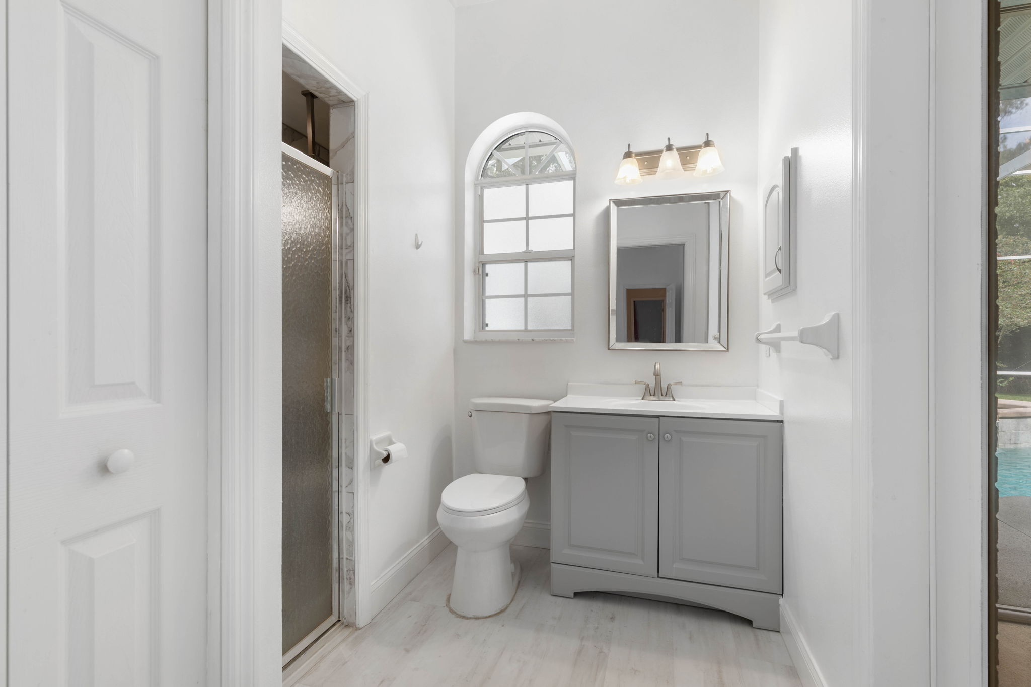 Guest Bath 3