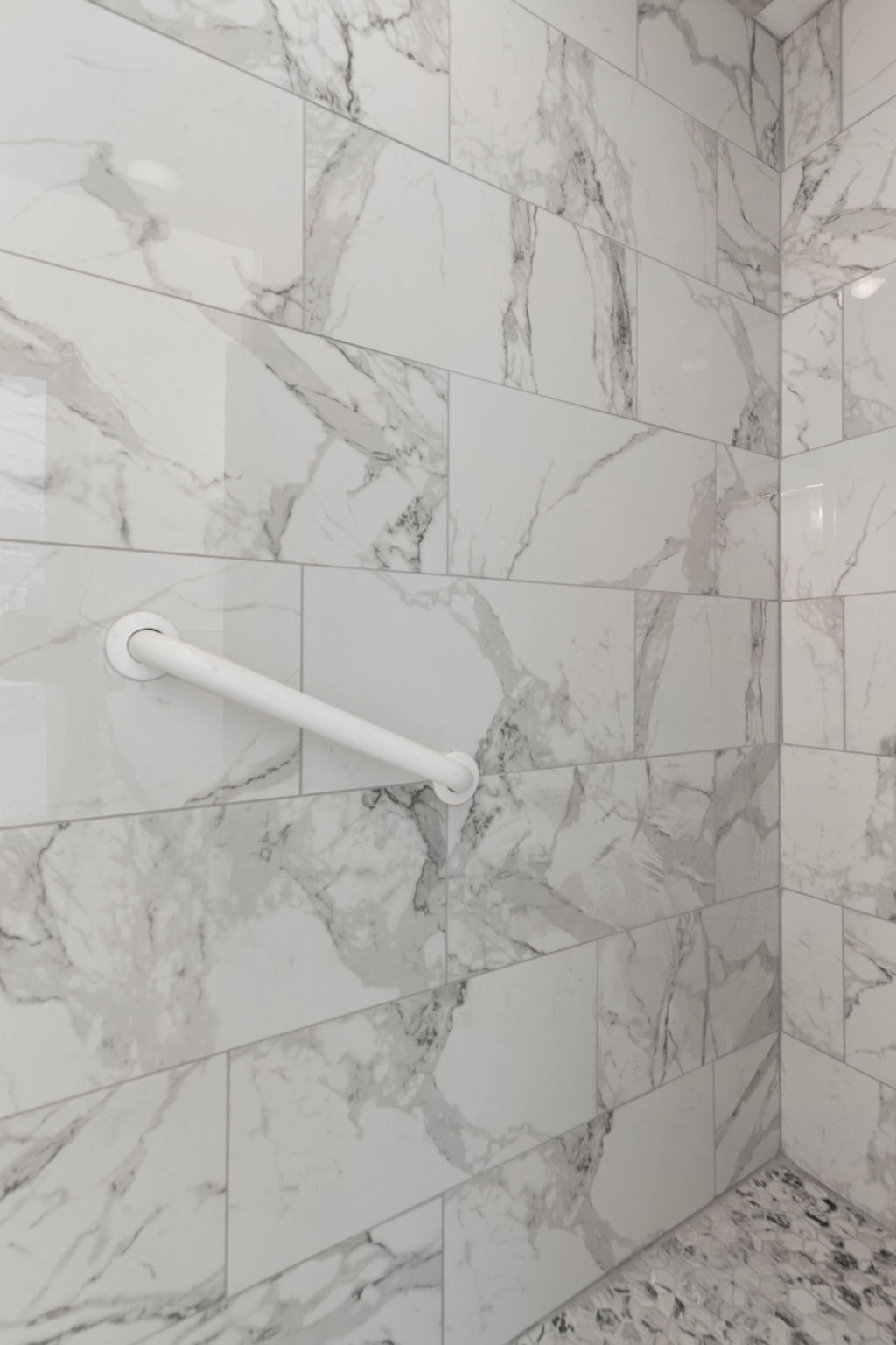 Guest Bath 3