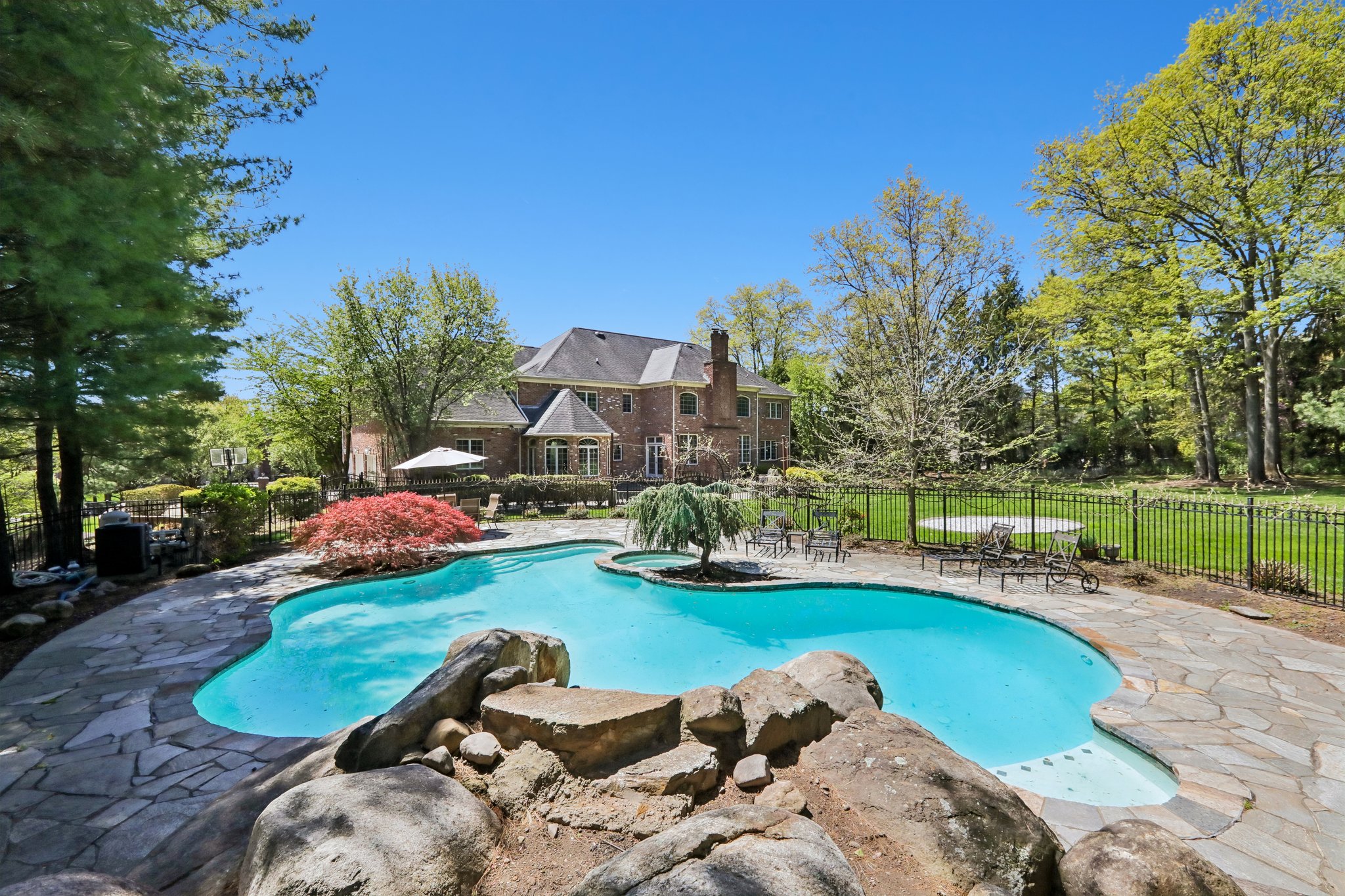 Cortland Trl-S2804-104.jpg