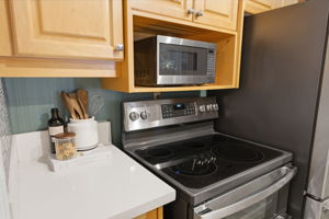  Photo 33