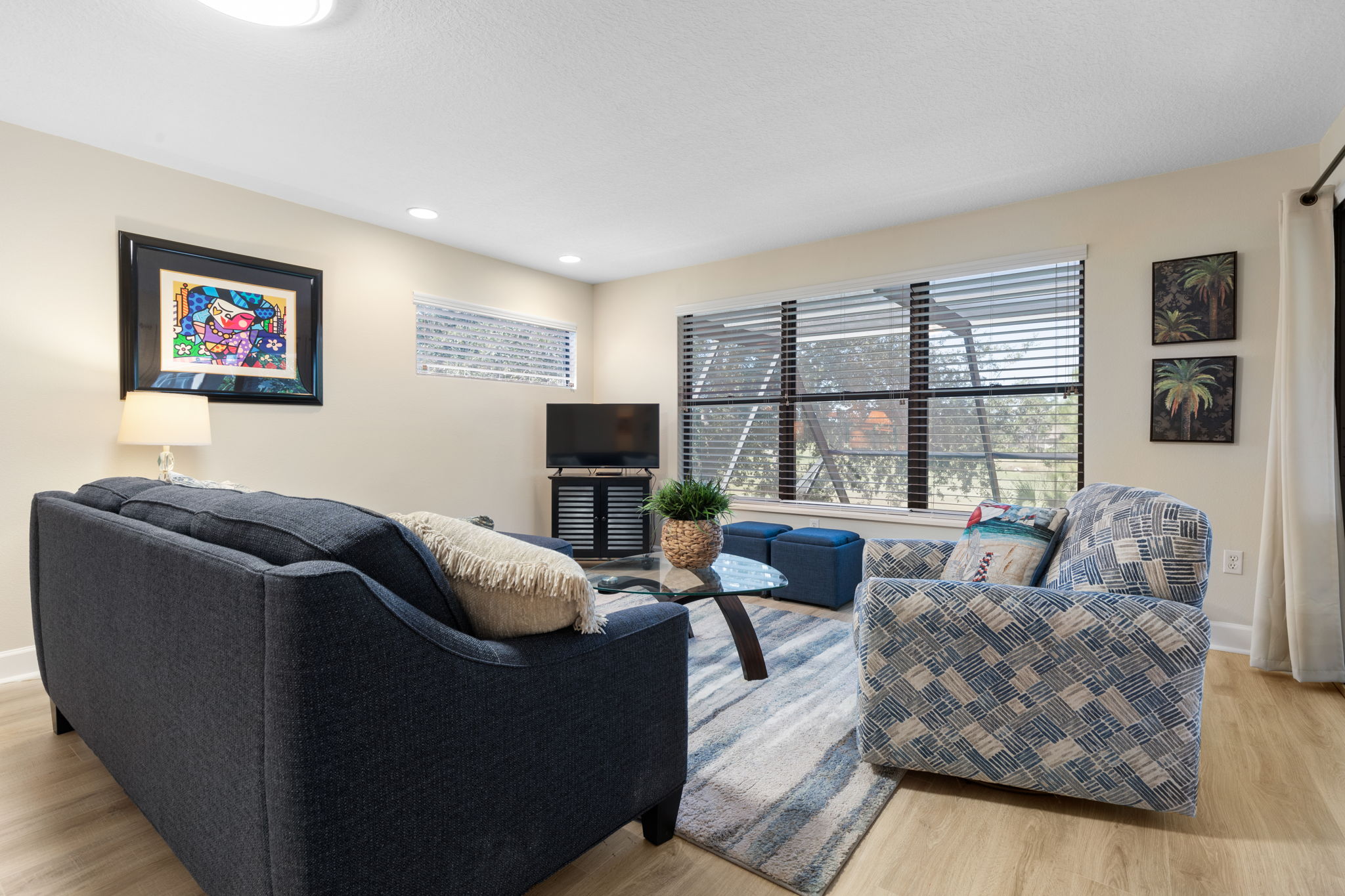 Great space for a mother in law suite or hobby room.