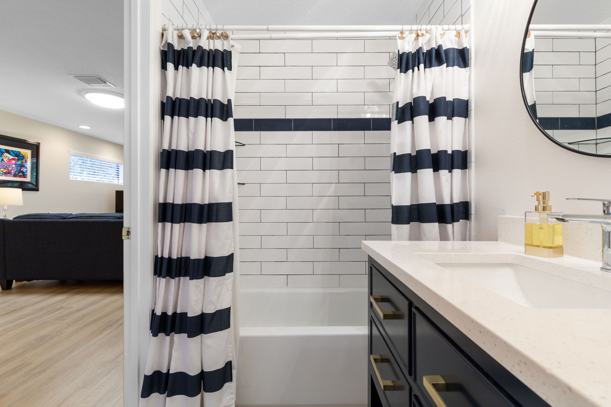 Tub & Shower